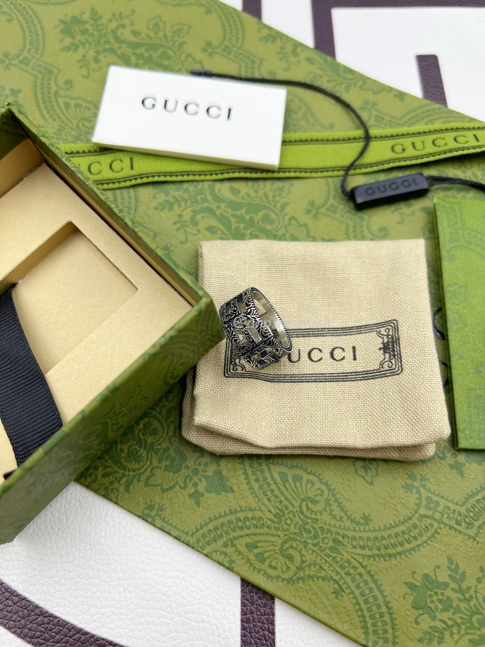 Gucci Engraved Burnished Sterling Silver Ring (3) - www.newkick.vip